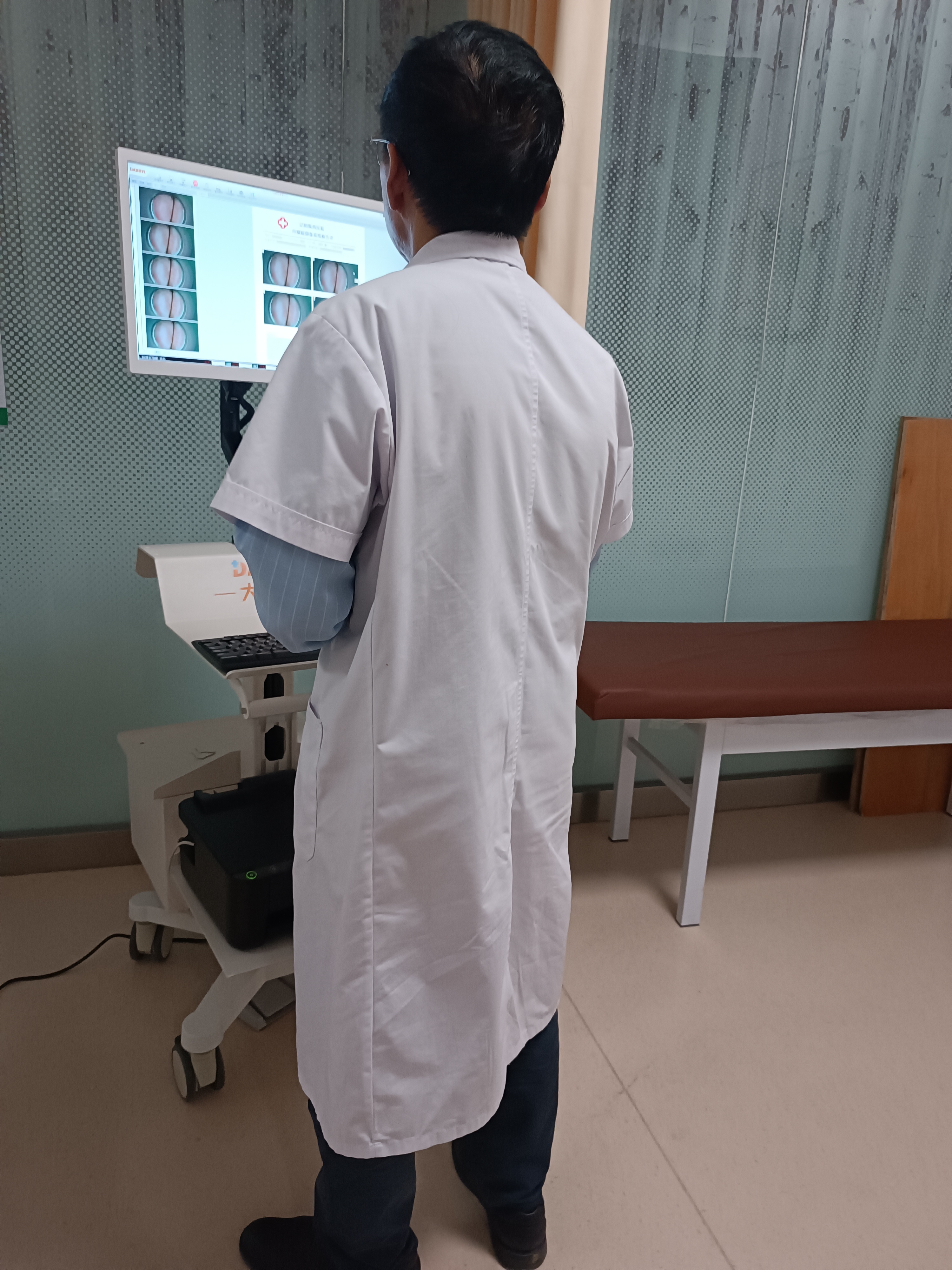 【大豆医疗】辽宁省辽阳市某医院肛肠检查系统DD-200型装机培训